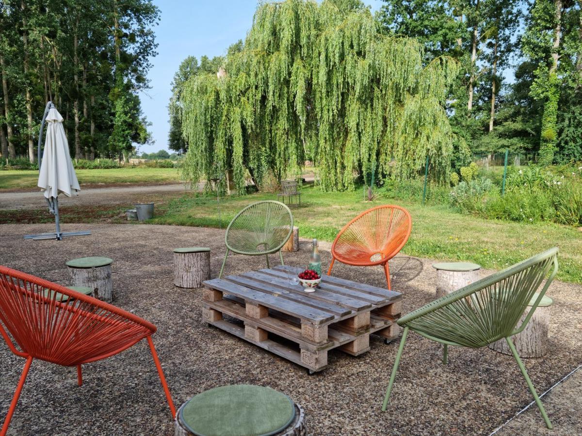 L 'Aupinouse Chambre Double Pivoine Avec Salle D'Eau Privative La Suze-sur-Sarthe Exteriör bild