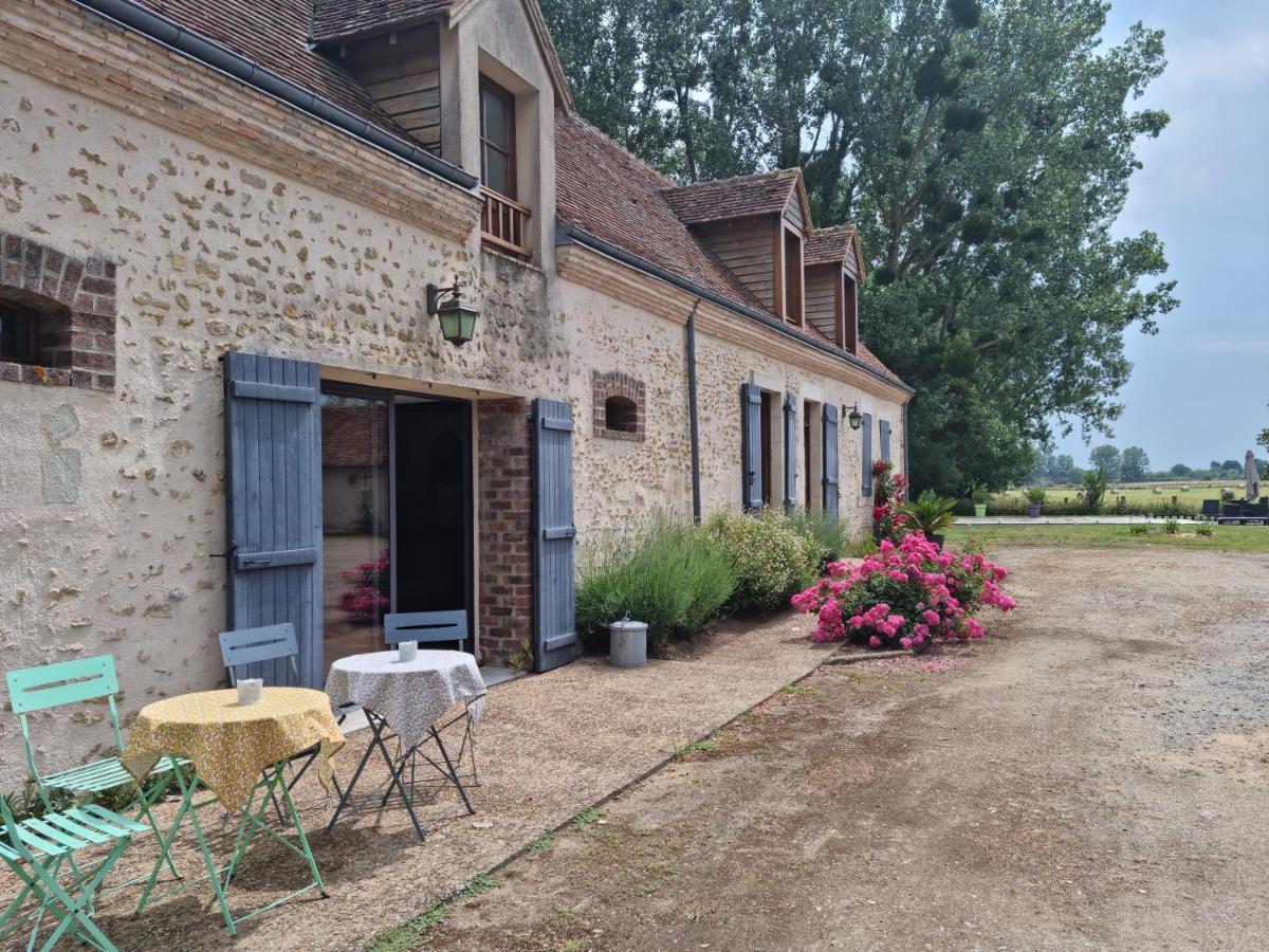 L 'Aupinouse Chambre Double Pivoine Avec Salle D'Eau Privative La Suze-sur-Sarthe Exteriör bild